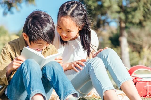 小学生の成長段階に合わせた読書